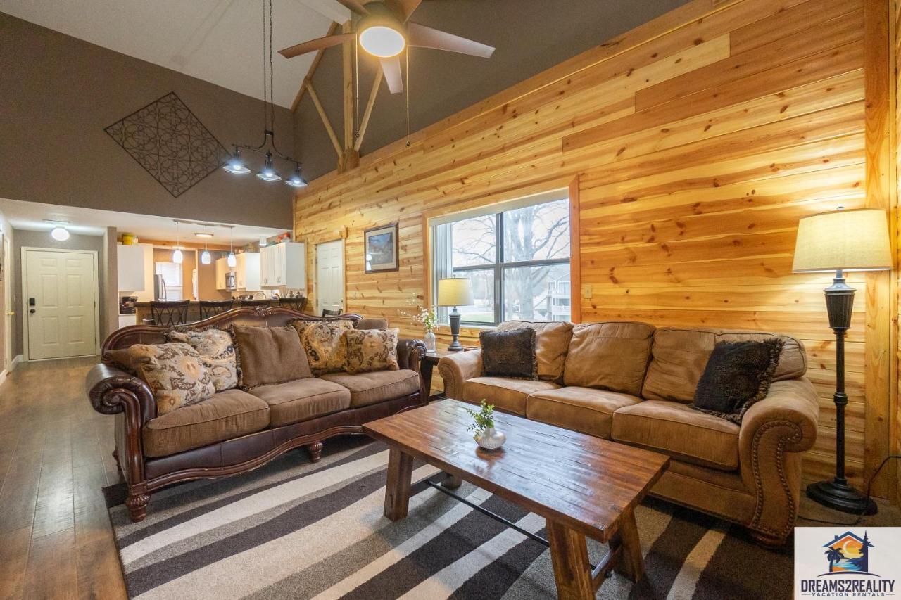 3Br Condo With Lake View - Trout Fishing - Playground - 2 Pools - Free Tickets Included - Pr69-9 Branson Exterior photo