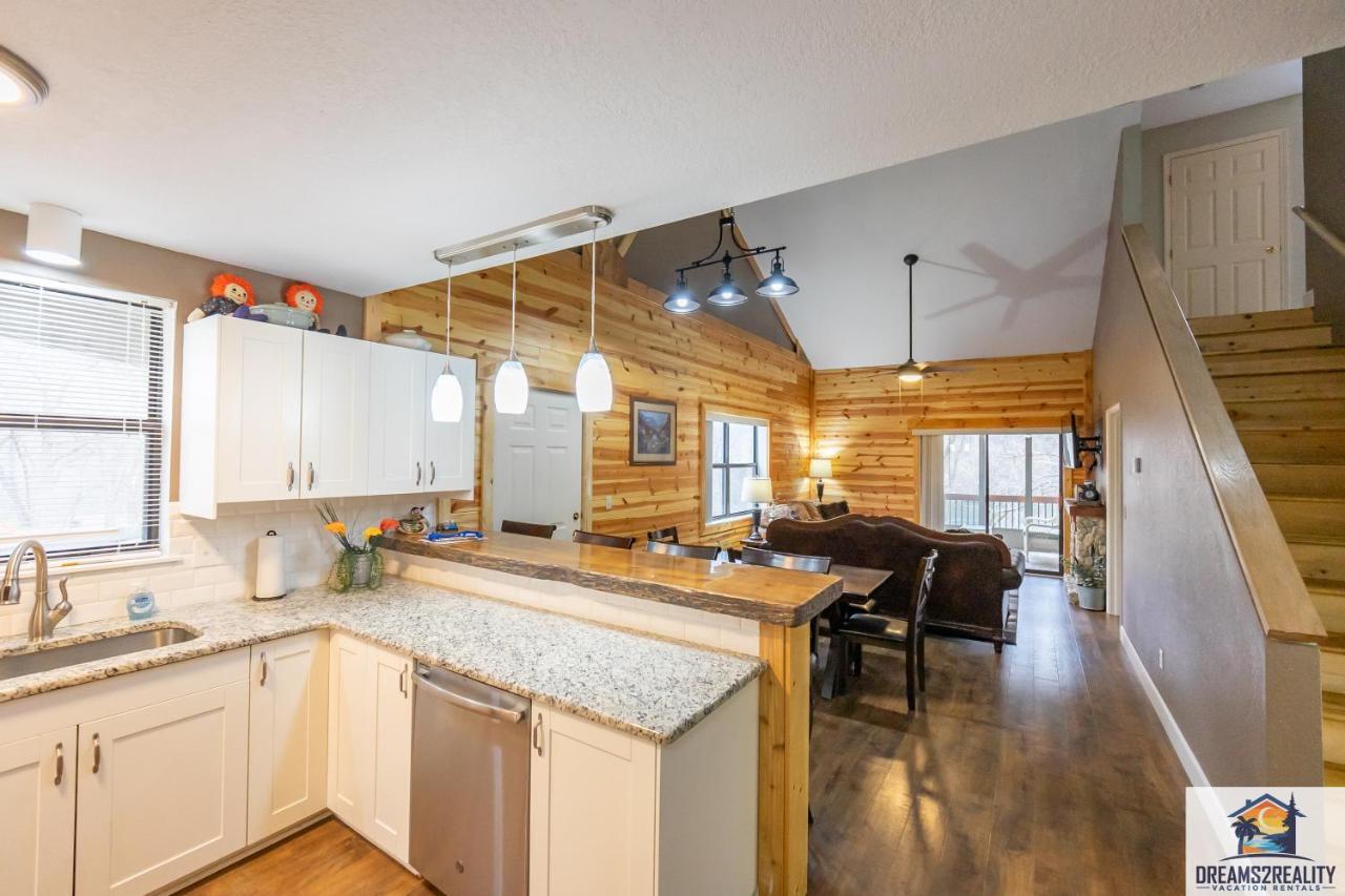 3Br Condo With Lake View - Trout Fishing - Playground - 2 Pools - Free Tickets Included - Pr69-9 Branson Exterior photo