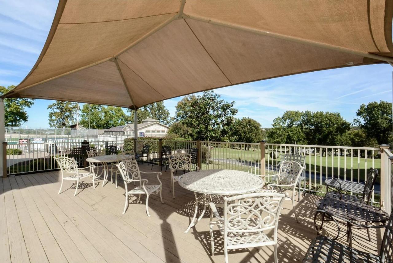 3Br Condo With Lake View - Trout Fishing - Playground - 2 Pools - Free Tickets Included - Pr69-9 Branson Exterior photo
