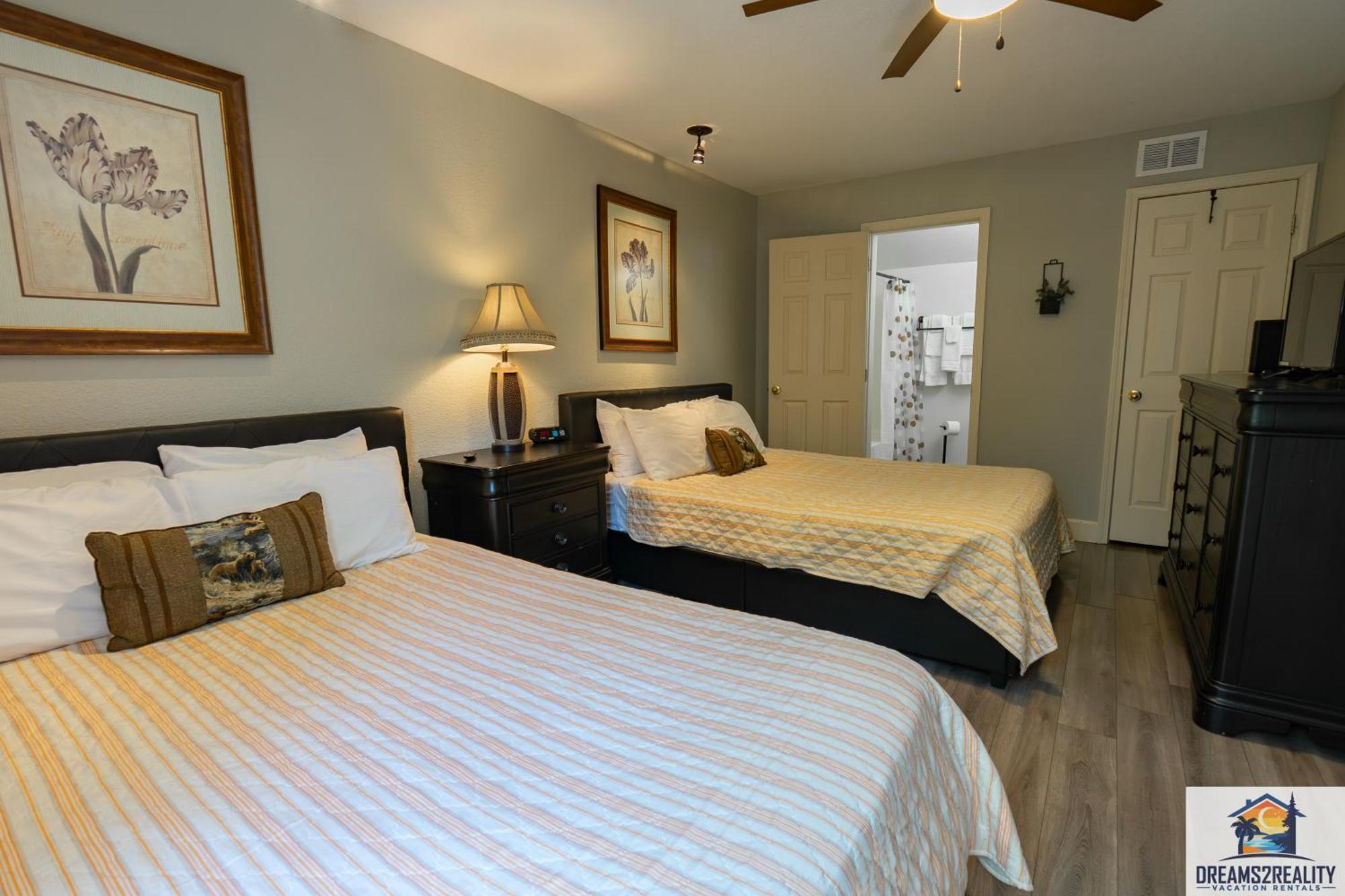 3Br Condo With Lake View - Trout Fishing - Playground - 2 Pools - Free Tickets Included - Pr69-9 Branson Exterior photo