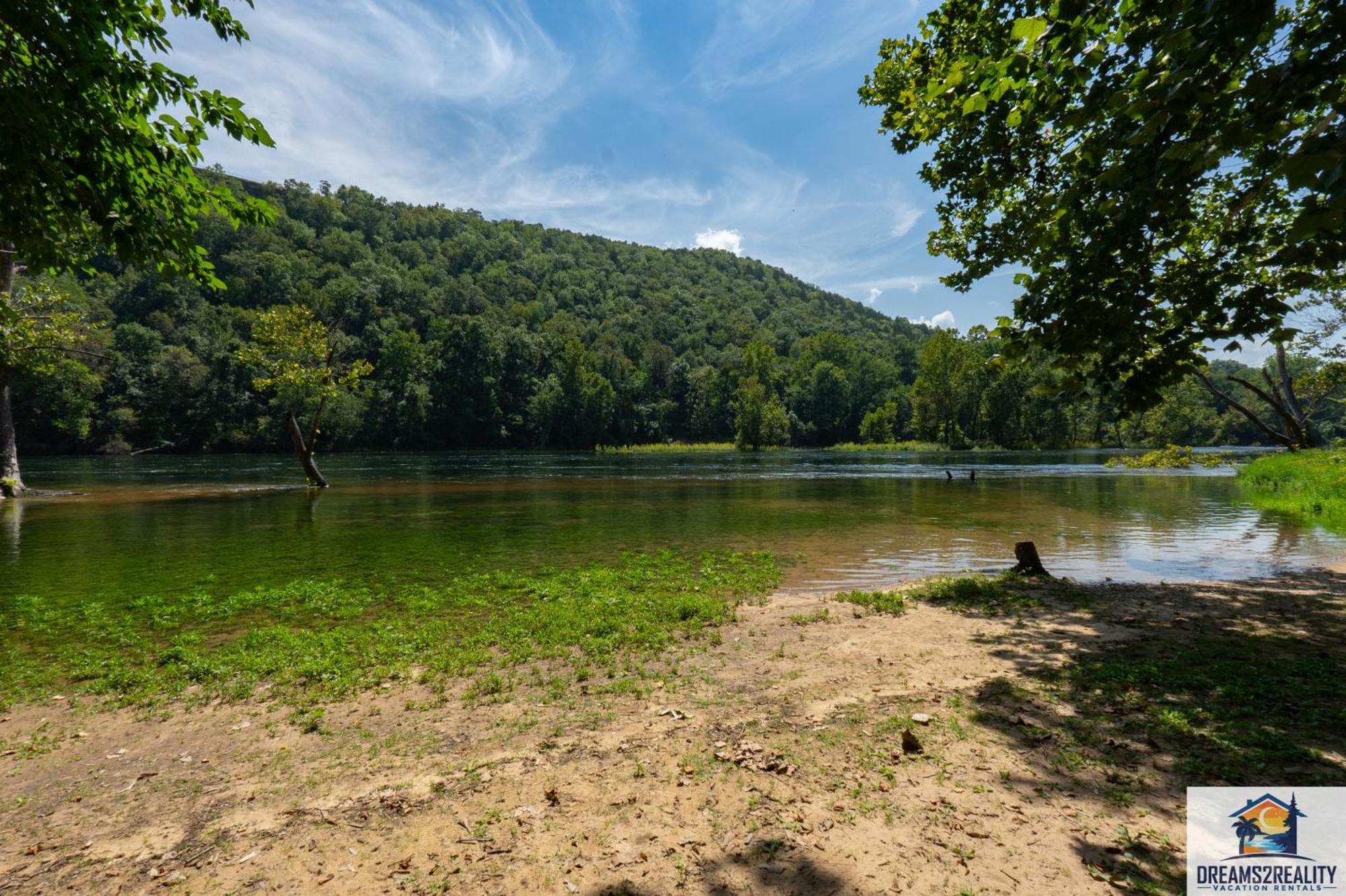 3Br Condo With Lake View - Trout Fishing - Playground - 2 Pools - Free Tickets Included - Pr69-9 Branson Exterior photo