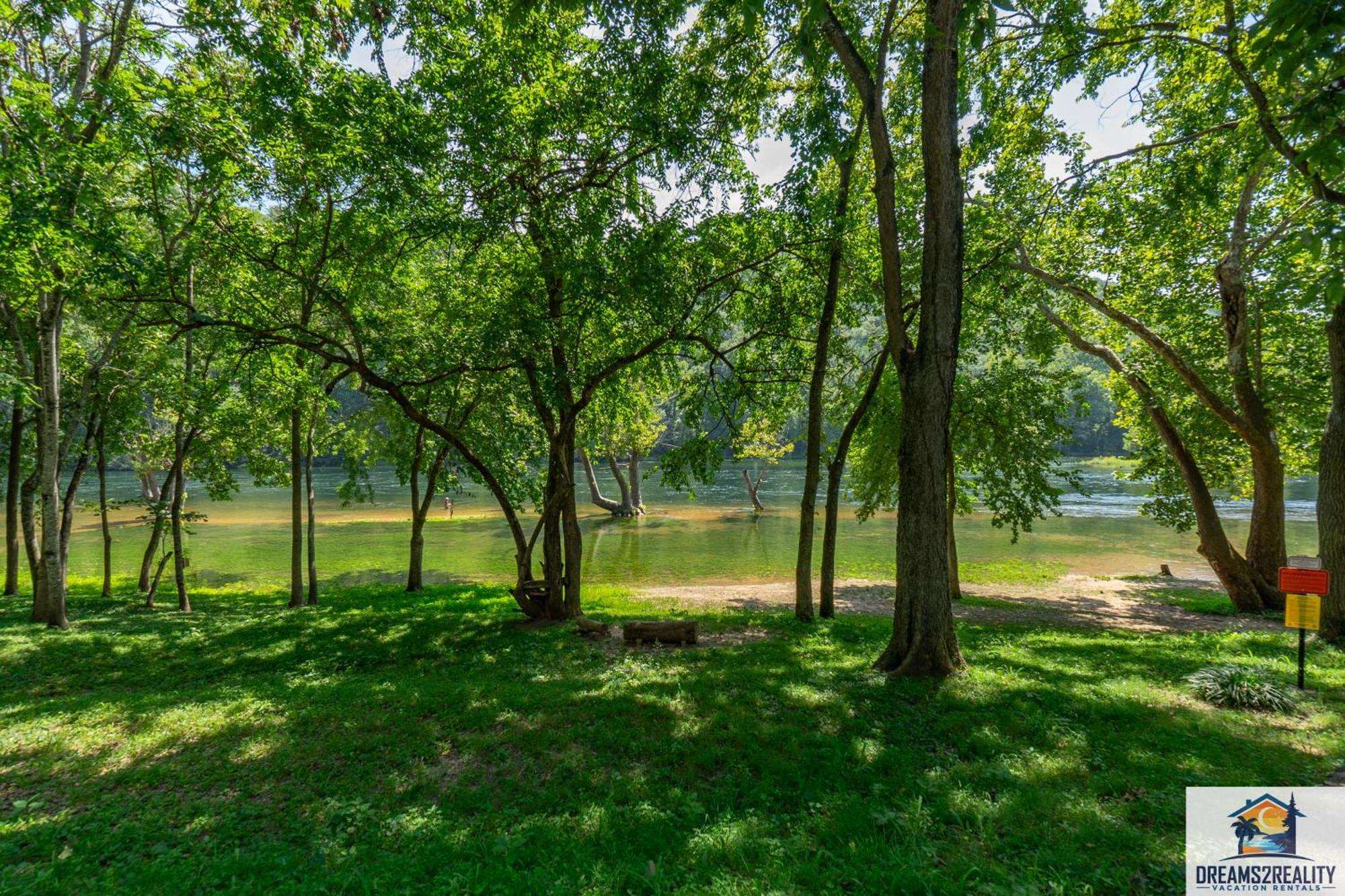 3Br Condo With Lake View - Trout Fishing - Playground - 2 Pools - Free Tickets Included - Pr69-9 Branson Exterior photo