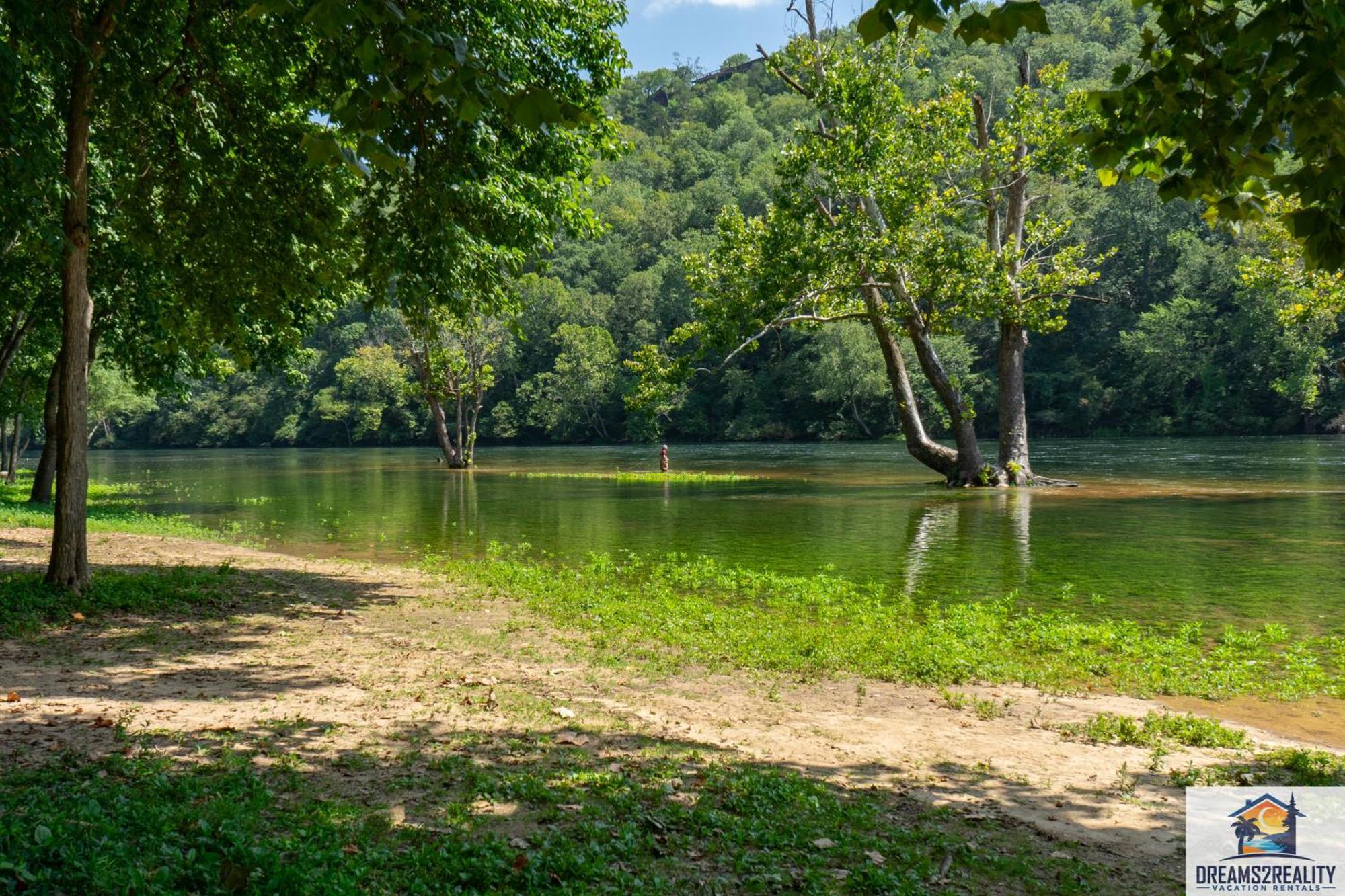 3Br Condo With Lake View - Trout Fishing - Playground - 2 Pools - Free Tickets Included - Pr69-9 Branson Exterior photo